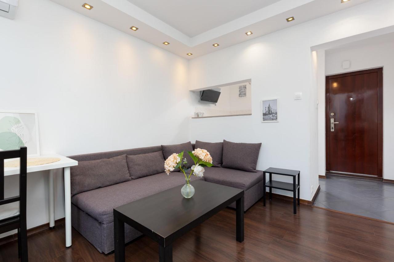 Apartments Warsaw Grzybowska By Noclegi Renters Екстериор снимка