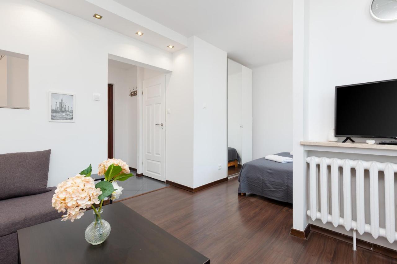 Apartments Warsaw Grzybowska By Noclegi Renters Екстериор снимка